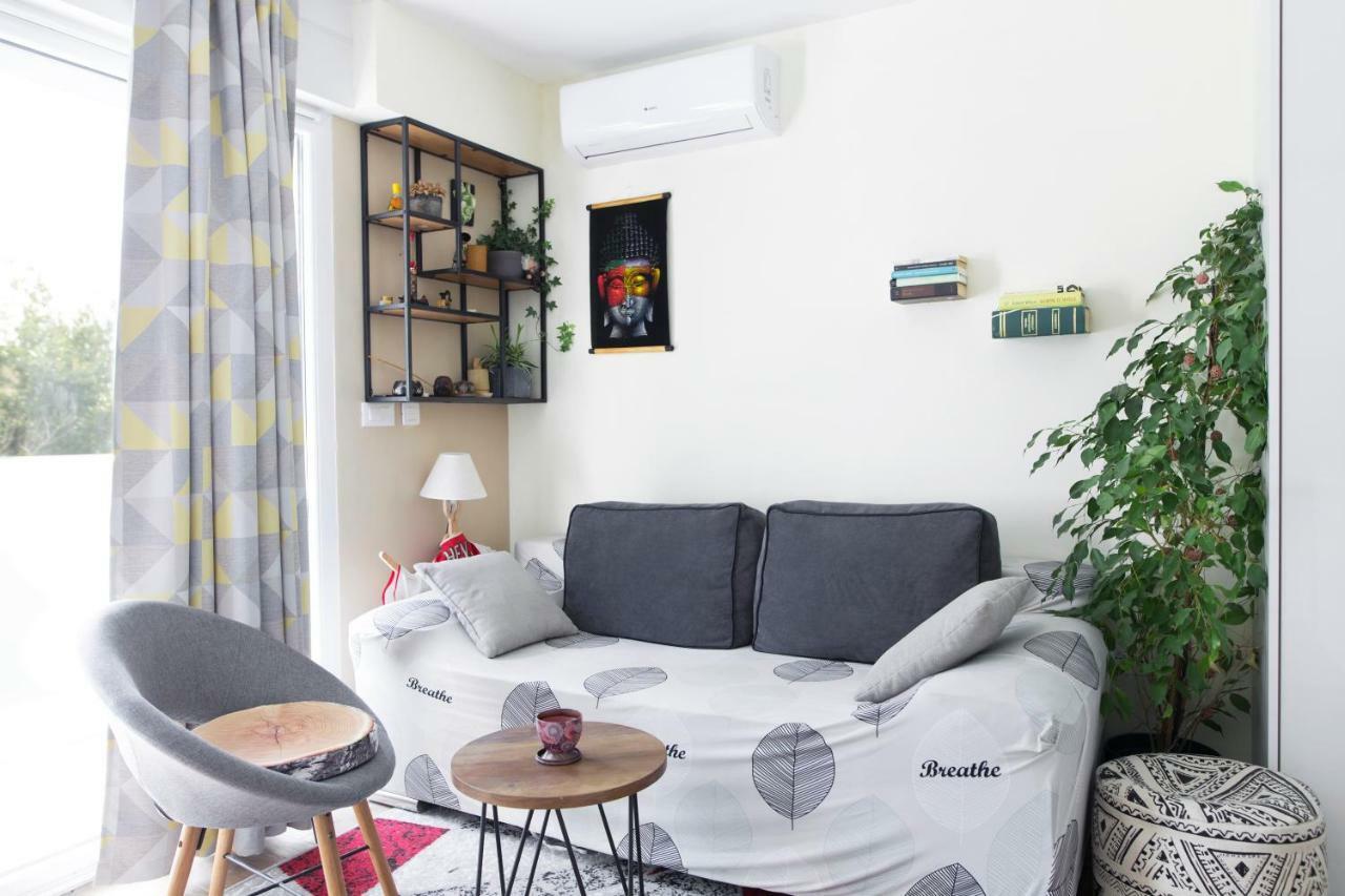 New Modern Apartment Near A Beach In Center Split Ngoại thất bức ảnh
